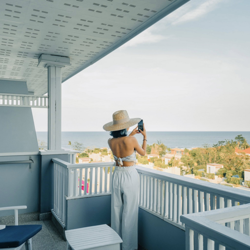 ตื่นเช้าชมวิวทะเลหัวหิน ที่ Loligo Resort Hua Hin