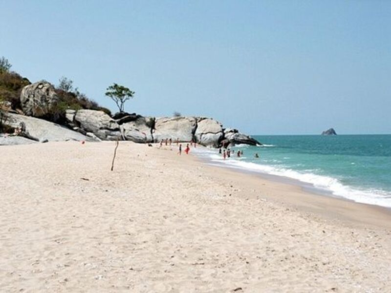 หาดเขาเต่า ที่เที่ยวใกล้โรงแรม Loligo Resort Hua Hin