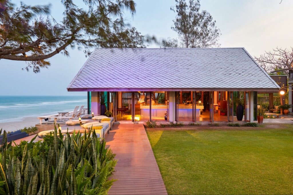 Let’s Sea Hua Hin’s Beach Restaurant ร้านอาหารวิวชายหาดเขาตะเกียบ