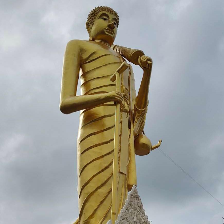 พระสีวลีองค์ใหญ่สูง 21 เมตร วัดเขาน้อย หัวหิน