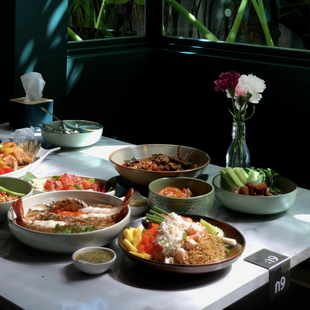 รายการอาหาร สุก สุข โภชนา ร้านอาหารหัวหิน