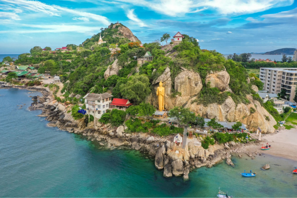 วัดเขาตะเกียบ หัวหิน วัดบนเขายื่นออกไปในทะเลกับวิว 360 องศา