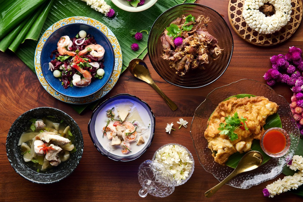 อาหารแนะนำที่ บ้านใกล้วัง ร้านอาหารหัวหิน
