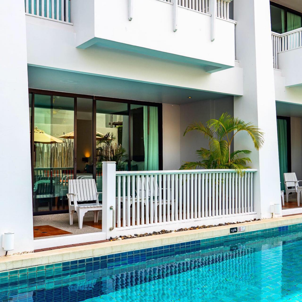 Mini Suite Pool Access Balcony ห้องพักหัวหินใกล้สระ