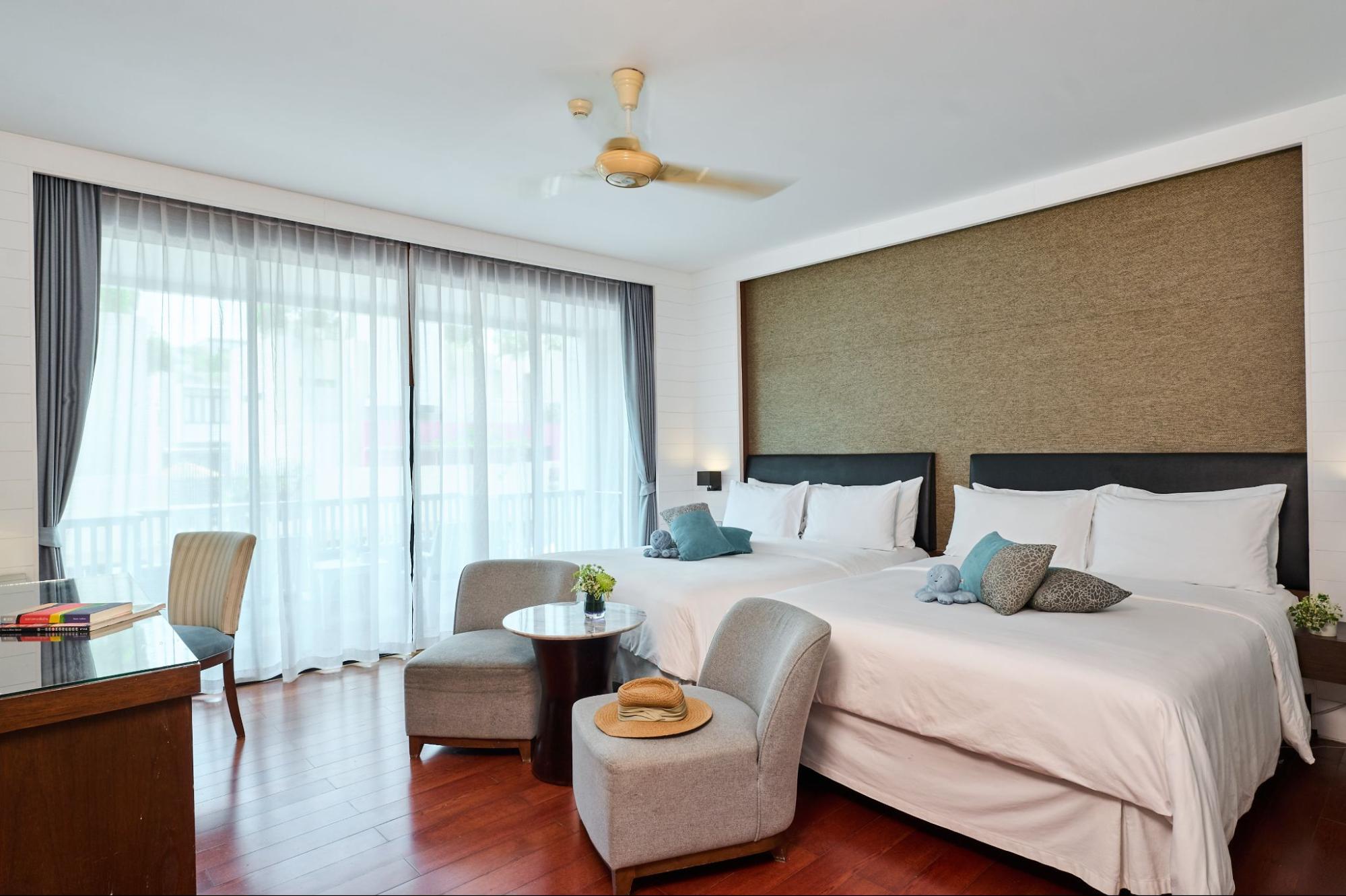 Deluxe Balcony Room Loligo Resort ห้องครอบครัวเล็ก