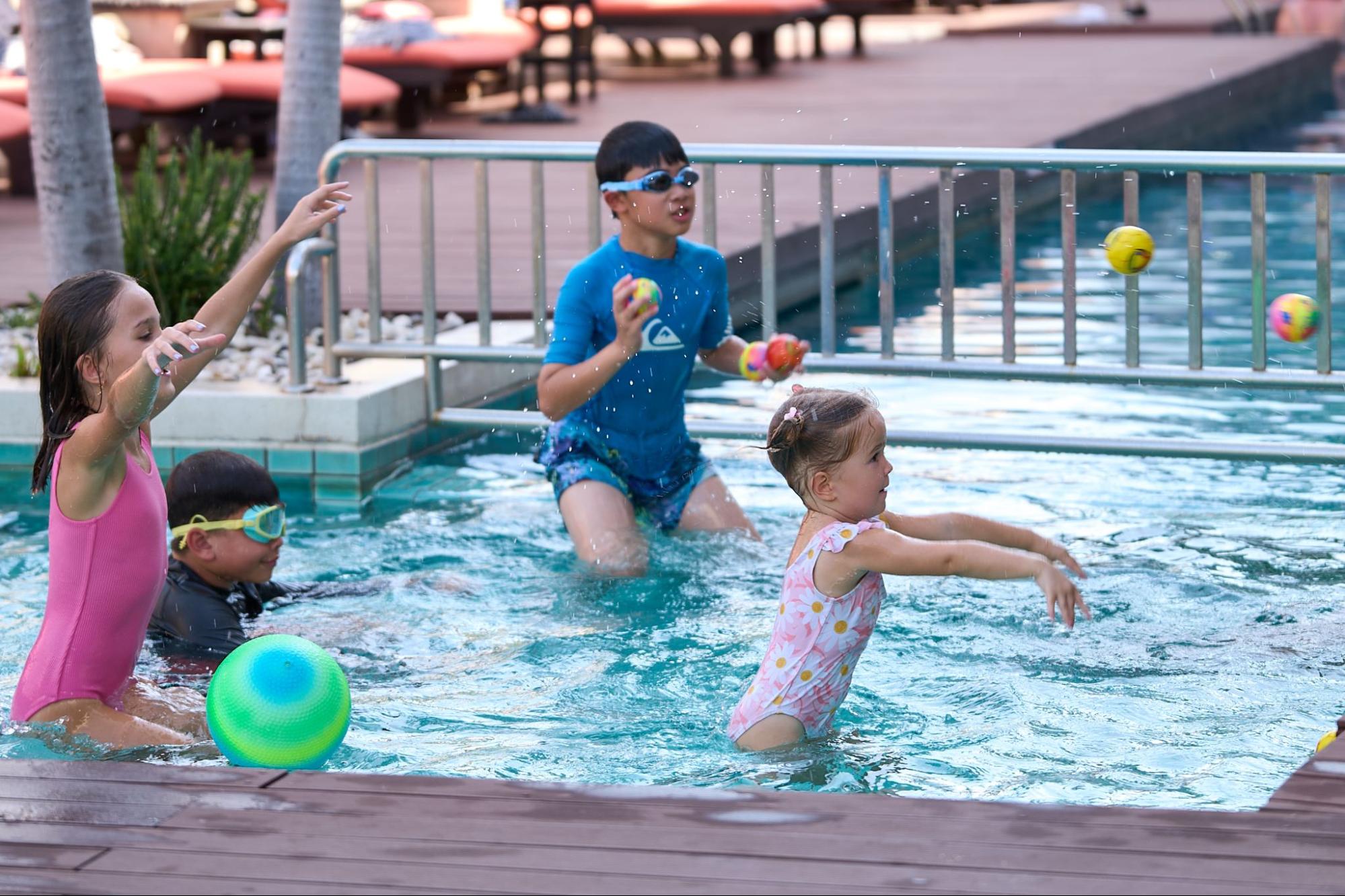 ความปลอดภัยสระว่ายน้ำเด็ก Loligo Resort