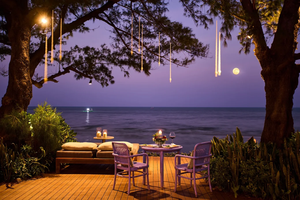 Let’s Sea Hua Hin’s Beach Restaurant ดินเนอร์บรรยากาศดีหัวหิน