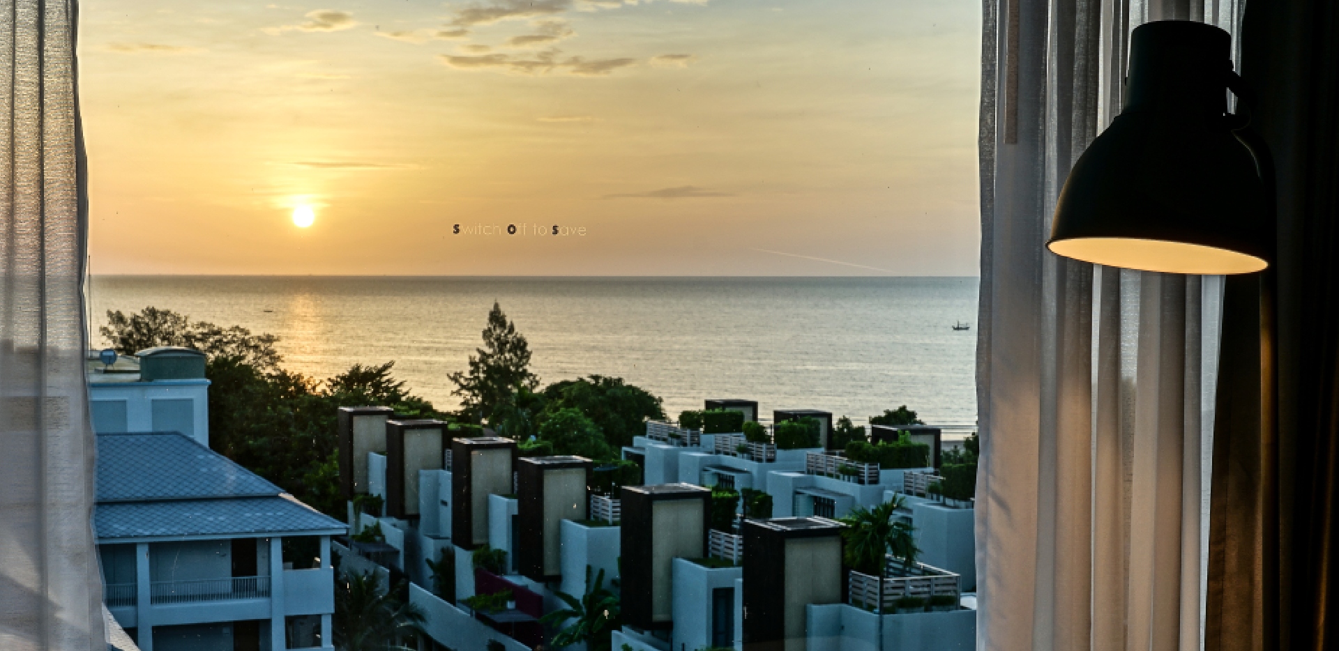 mini-suite-sea-horizon-balcony-super-king-corner-room-cover